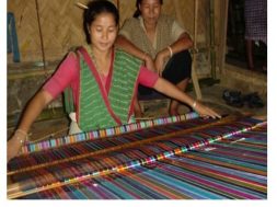 Weaving on tribal loom